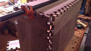 How to make a dovetail toolchest Part 3 (Dry Fit & Inner Dividers)