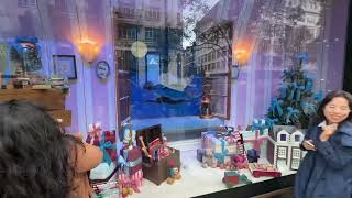 Selfridges Disney Window display