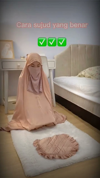 Kesalahan Wanita Ketika Sujud. ukhti bercadar cantik