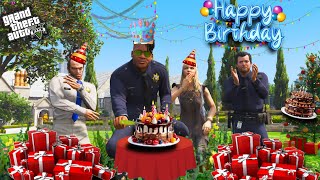 GTA 5: Shinchan Celebrating Franklin's Birthday 🎊🎂 Kiara Gifted Worth 10 Cr Gift 😨🤑 PS Gamester