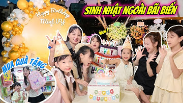 Em MiMi Và Mẹ Huế Tặng Quà Sinh Nhật Chị Mint Vy Tại Bãi Biển Cùng Team Hà Hà Hí Quẩy Tới Bến