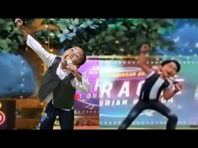 Pertunjukan Karaoke Abang Iz Luaarr Biasa || Tiru Aksi Upin Ipin class=