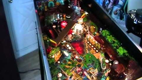 Escape From The Lost World Pinball Review
