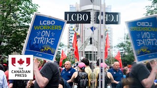 Union ramps up pressure in LCBO strike