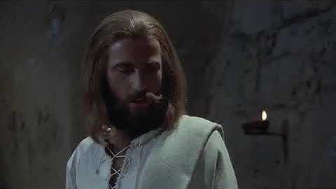 JESUS film (Vietnamese)The Last Supper,Chúa GIÊSU dùng bữa tiệc ly,ban Mình và Máu để ban Sự Sống.