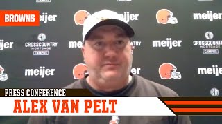 Alex Van Pelt: When we're clicking we're keeping those defenses off the field