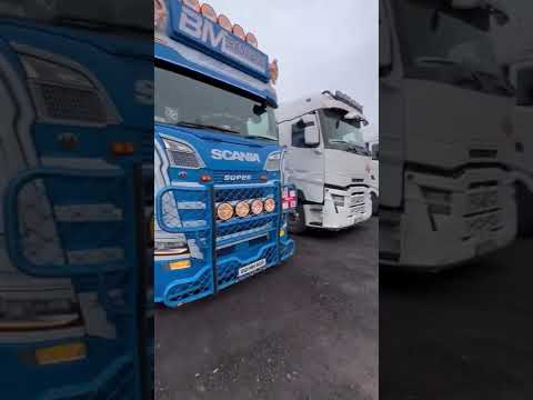 2 Scania BM