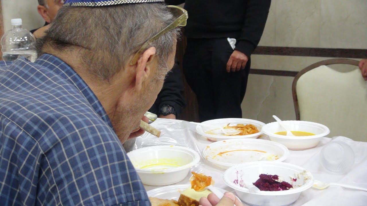 newspaper mockup Feeding the needy, on Pesach and all year long