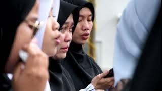 Sedih dan haru guru nyanyi lagu Saat Kau Telah Mengerti di hari guru 2023