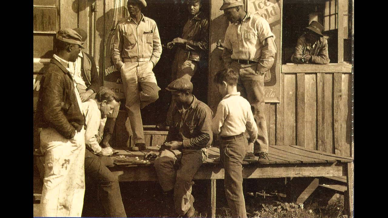 在 YouTube 上观看 Garfield Akers - Dough Roller Blues (1930) [HQ]