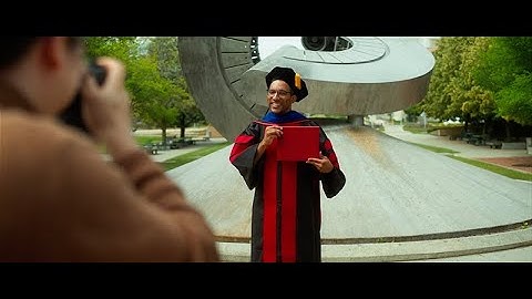 Digging Deep: Navigating STEM Pathways in College