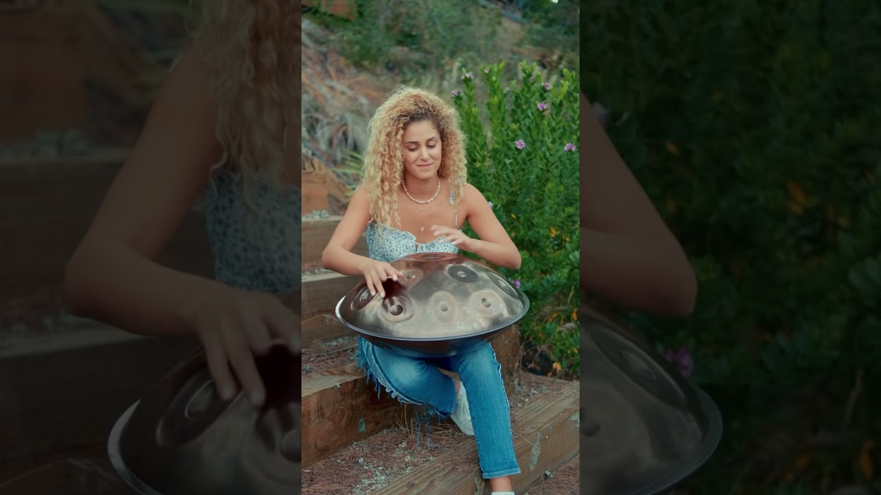 Sweet little melody to brighten your day 🤍✨ #handpan #shorts #meditationmusic