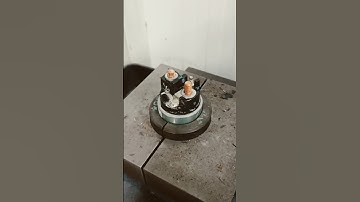 Starter motor fixed contact for solenoid