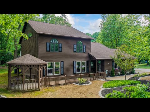 9 Longwood Drive, Clifton Park, NY home video tour