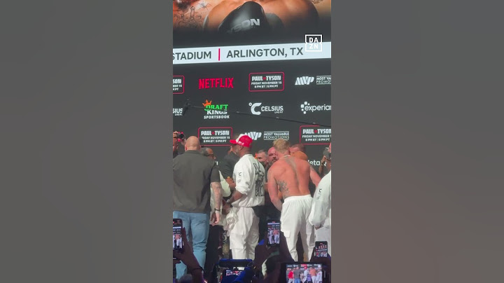 MIKE TYSON SLAPS JAKE PAUL 👀🔥