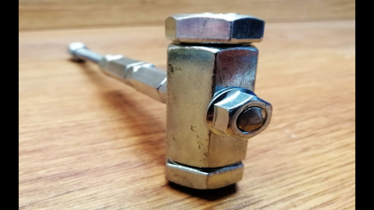 Mini hammer made of bolt and nuts