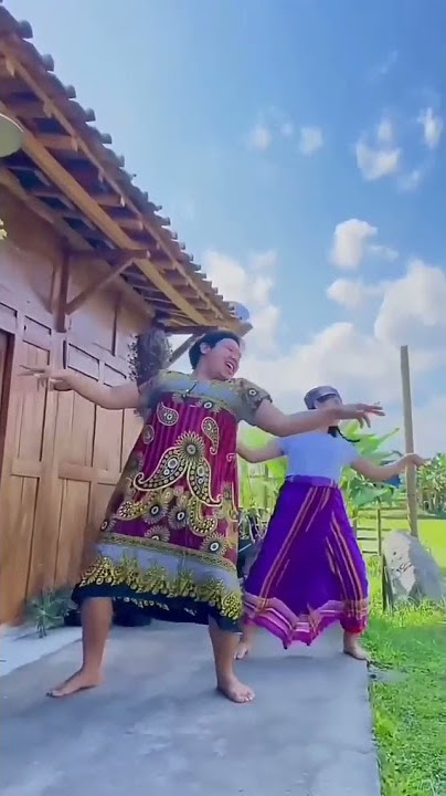 yang lagi VIRAL di tiktok MENDUNG TANPO UDAN