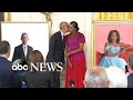 White House Portrait Unveiling Ceremony For Obamas Full of Awkward Moments (VIDEO)