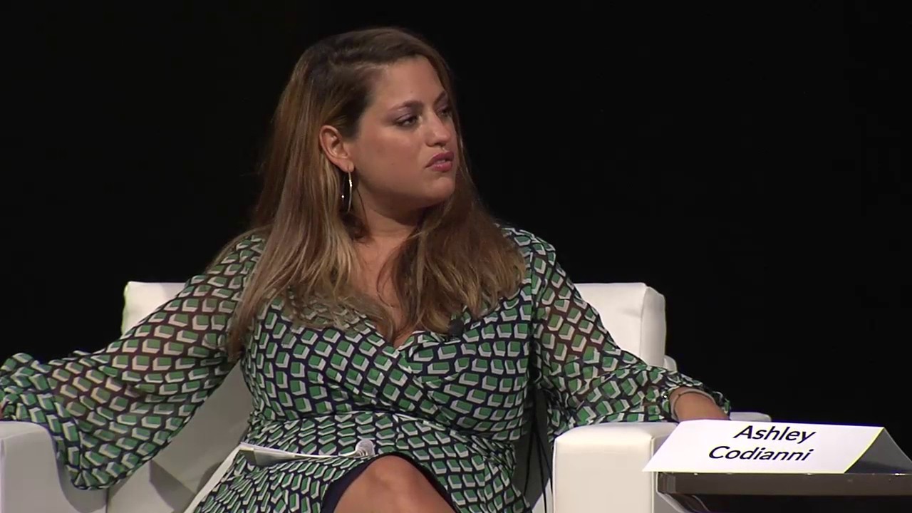 Presidential Race '16: Riding the Digital Campaign Bus