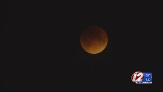Blue moon, supermoon, total lunar eclipse rolled into one