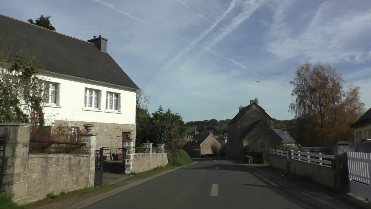 Driving From 22160 Callac To 22160 Ty Bourg, Côtes d'Armor, Brittany, France 1st November 2017