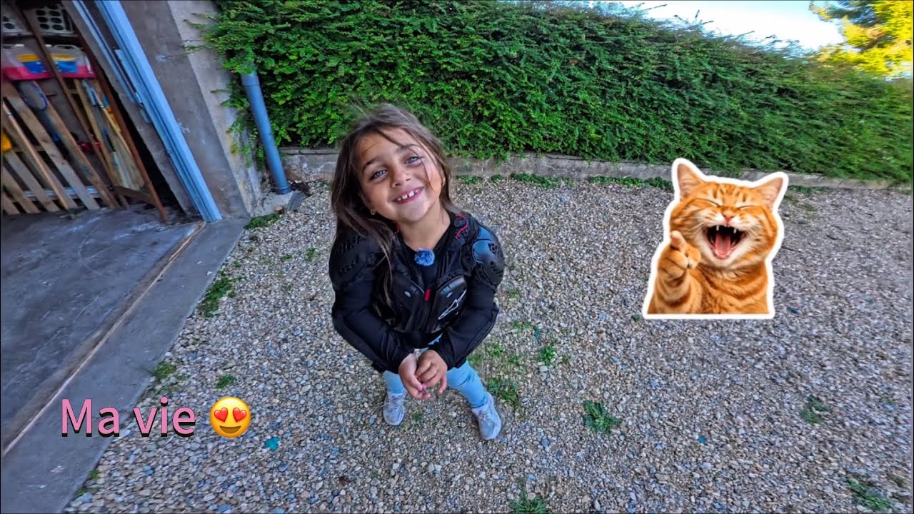 AVEC MA FILLE 😍 KAWASAKI ( مع إبنتي )