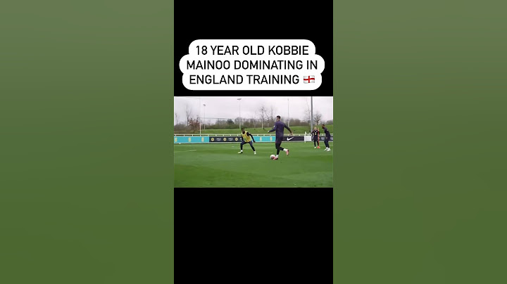 Kobbie Mainoo in England training. #manchesterunited #mufc #manunited #mainoo
