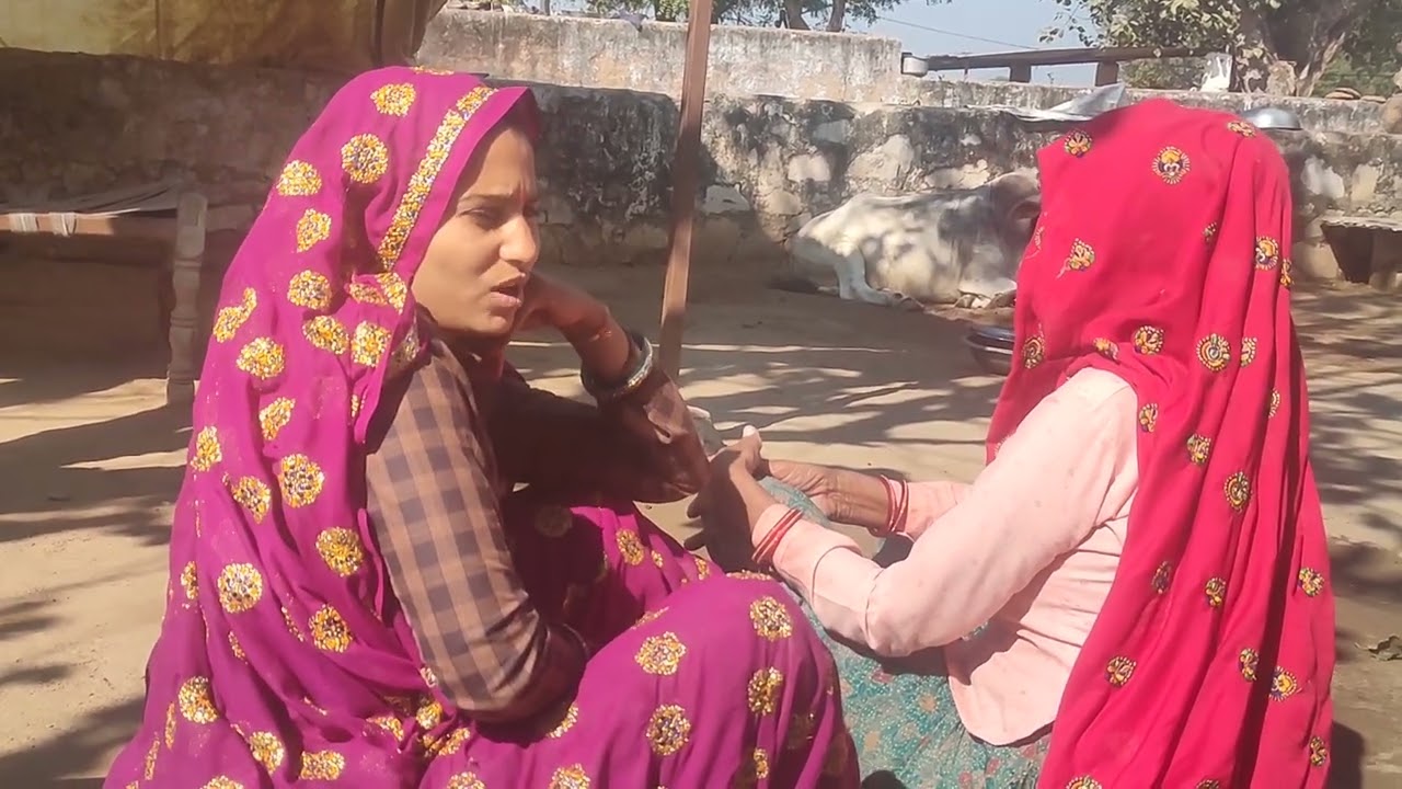 सरकार से परेशान 