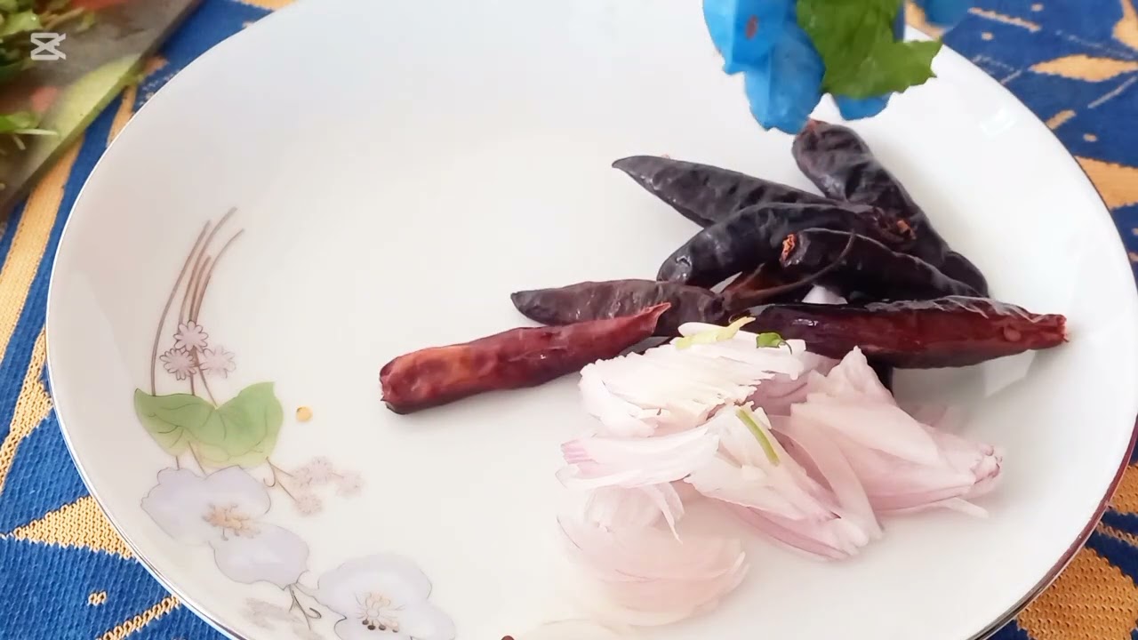 ভর্তা বানানোর রেসিপি || thankuni patar vorta ||Thankuni Pata //বাংলাদেশী স্পেসাল ভর্তা রেসিপি 😋