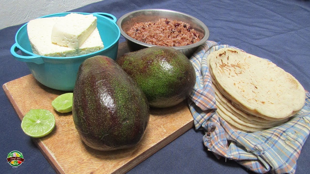 gallo pinto, Aguacate, Tortillas y Queso chontaleño recetas