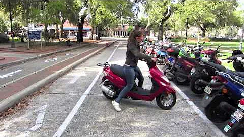 Où garer son scooter la nuit à Paris ?