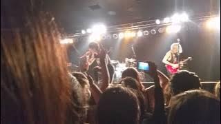 Download lagu One Ok Rock - Nothing Helps / Re:Make | San Diego