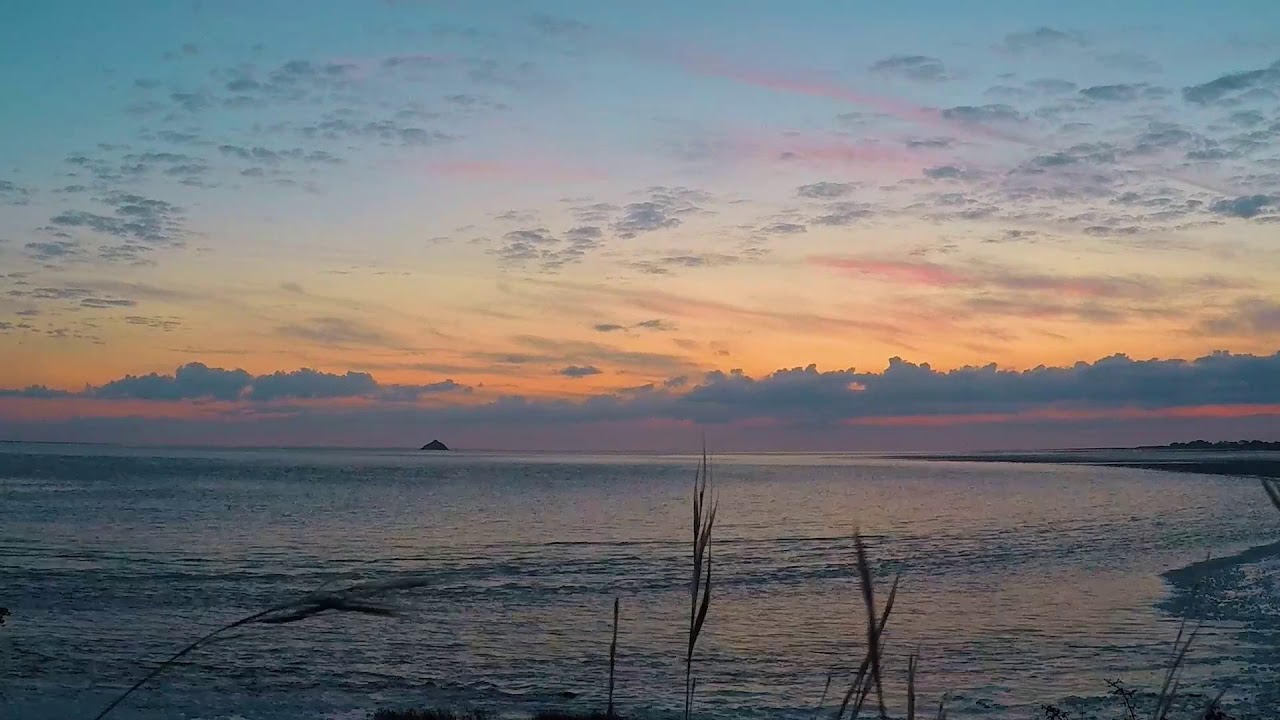 Coucher De Soleil Dans La Baie Du Mont Saint Michel