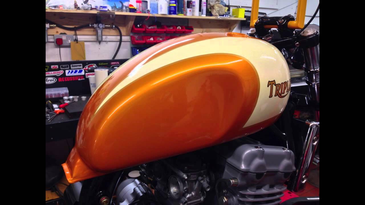 Triumph Bobber build