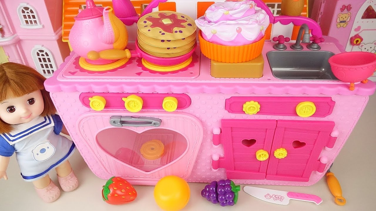 doll cooking house