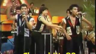 Video thumbnail of "MUSIQUITO - Mucha Espuma Y Poco Chocolate - Cometela Ripia (80's)"