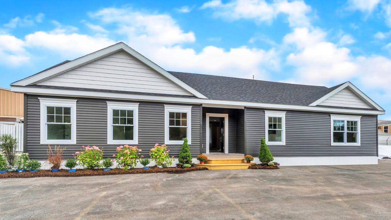 World's Most Beautiful Edge LE143 Modular Home by Champion Homes - YouTube