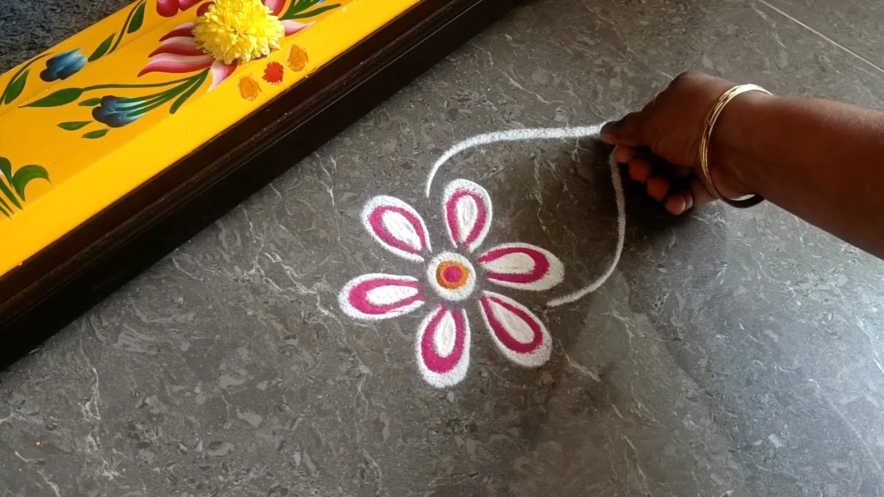Easy border rangoli designs | Friday rangoli | Door rangoli | Border muggulu | Festival rangoli