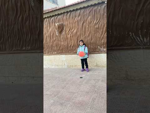 لقينا بلون من البلالين الي طيرناهم