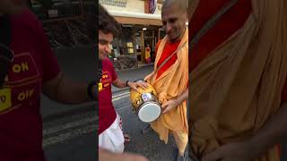 Meet Vishnujan Prabhu 🙏(The monk who has traveled around the world 14 times 🌍) #gkd