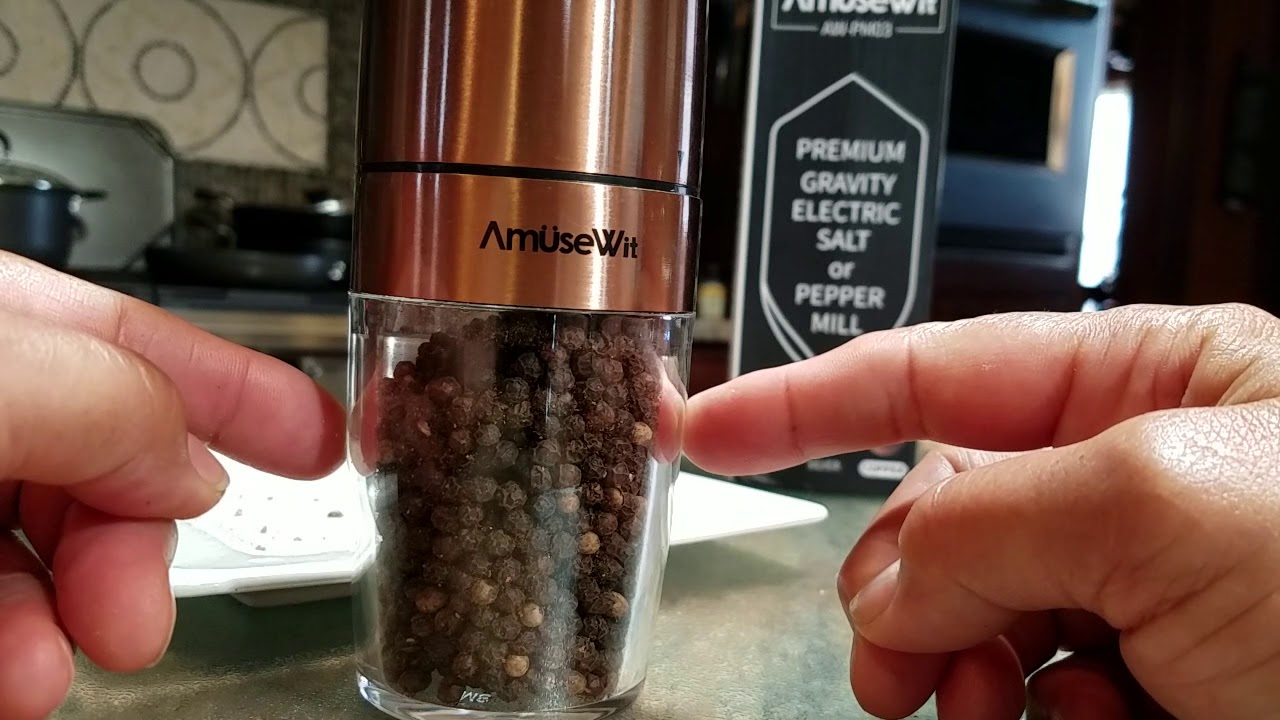 AmuseWit AntiGravity Salt and Pepper Grinders - Brilliant [Video]