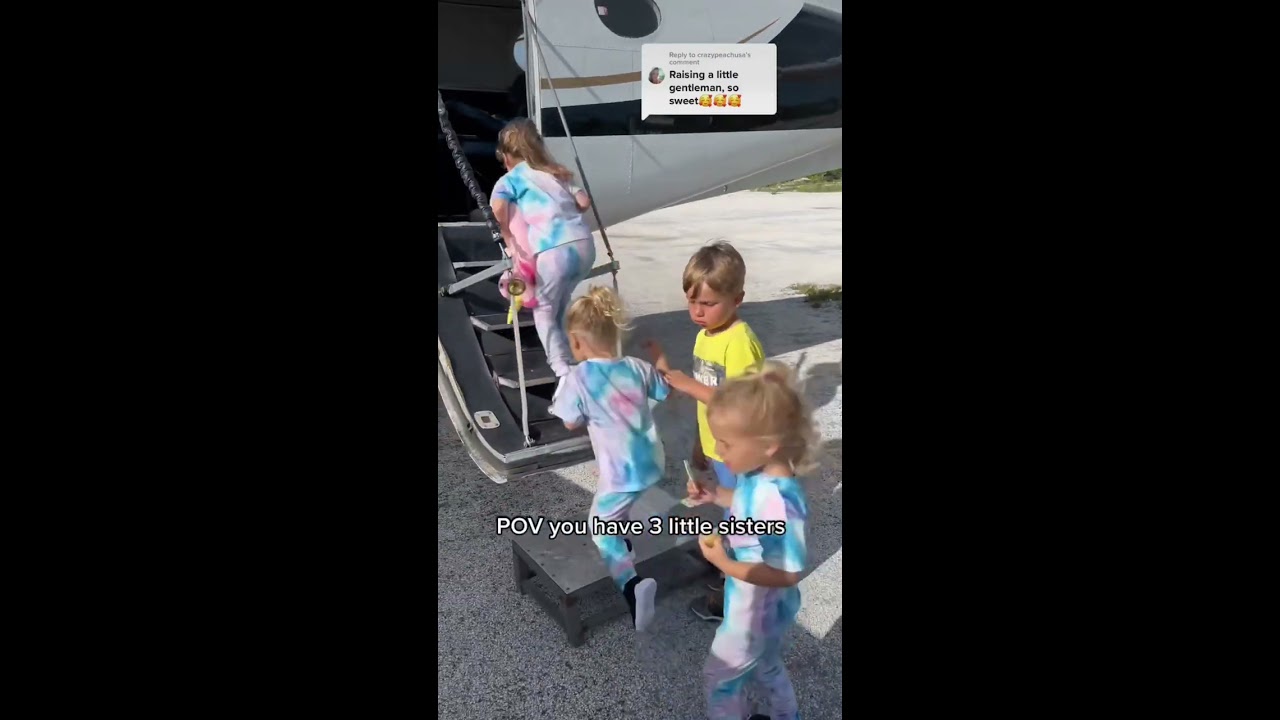 Big Brother Helps His 3 Little Sister To Get Into The Plane 