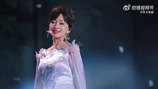 Download Lagu Wo Zi Zai Hu Ni by Angie Chiu #whitesnakelegend #concert MP3