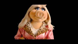 The Muppets Online Miss Piggy
