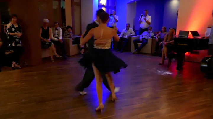 Bailando Reisen presents: Diana del Valle & Juan C...