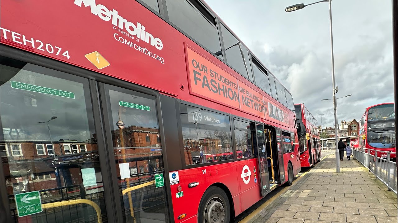 Full Journey - London bus route 139. Golders Green to Waterloo (Enviro 400 MMC) (LK15CRZ)