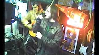 Max Singt Basked Eyes Im Karaoke Fun Pub Stuttgart .Funpub.de