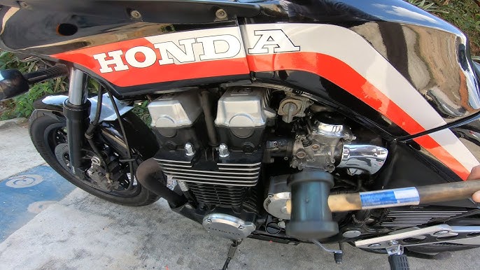 Rodolfinho da Z- Testando Honda CBX 750 F - GRENÁ 1989 - 7 GALO. 