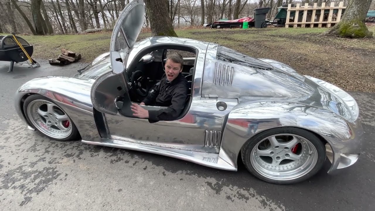 Runge R2 The RÜNGE R2. Sneak peek first drive. - YouTube