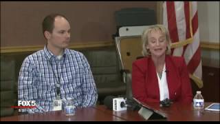 Pilot, air traffic controllers reunite after emergency landing